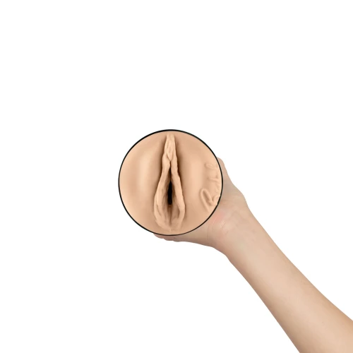 На фото мастурбатор Kiiroo Feel Rachel Starr PBC, совместимый с PowerBlow и Keon