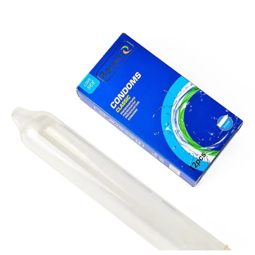 На фото презервативи Recare Classic Condoms 12 шт, класичні