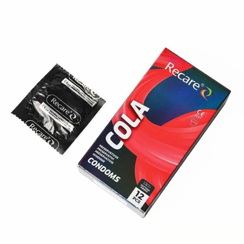 На фото презервативи Holographic Recare Cola Dotted&Ribbed Condoms 12шт, з пухирцями і ребрами, аромат: Кола 