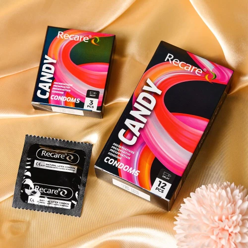 На фото презервативы Holographic Recare Delay Candy Condoms 12 шт, эффект пролонгирования, конфетный аромат