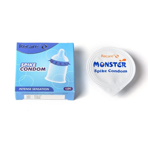 На фото насадка на член Recare Spike Condom Blue (презерватив с шипами)