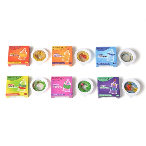 На фото насадка на член Recare Spike Condom Orange (презерватив с усиками и шипами)