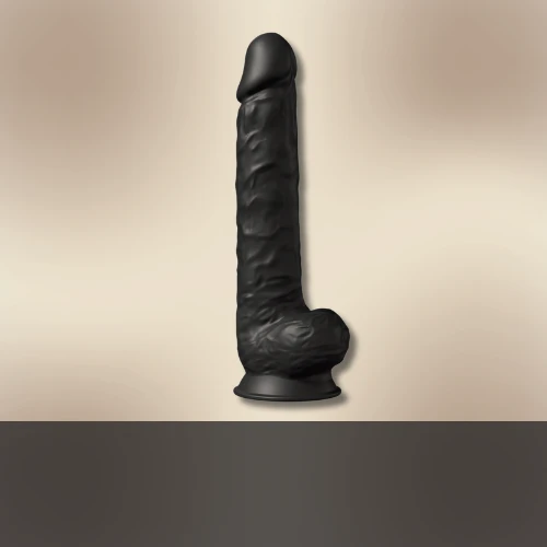 Чорні ділдо