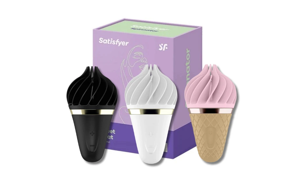 на фото зображено трі вібраора різних кольорів в формі морозива Satisfyer Lay-On 